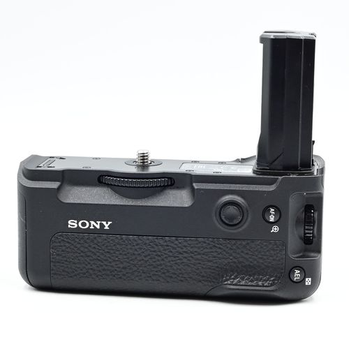 thumbnail-2 for Sony VG-C3EM Vertical Battery Grip for a9, a7RIII, a7III