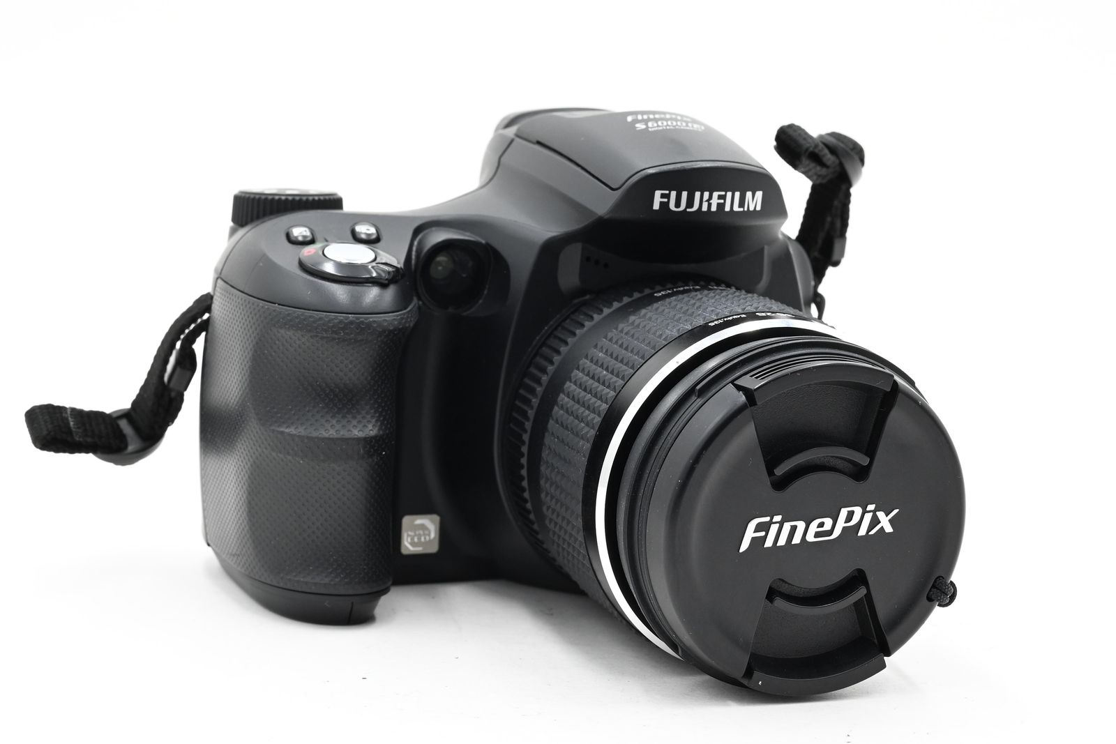 Fujifilm FinePix S6000 FD 6.3MP Digital Camera w/10.7x Zoom