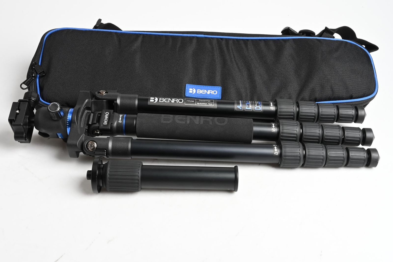 Benro FTF29A Travel Flat Series 2 Aluminum Tripod with Head