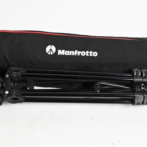 thumbnail-0 for Manfrotto MVT502AM Tripod Legs with MVH500A Fluid Head