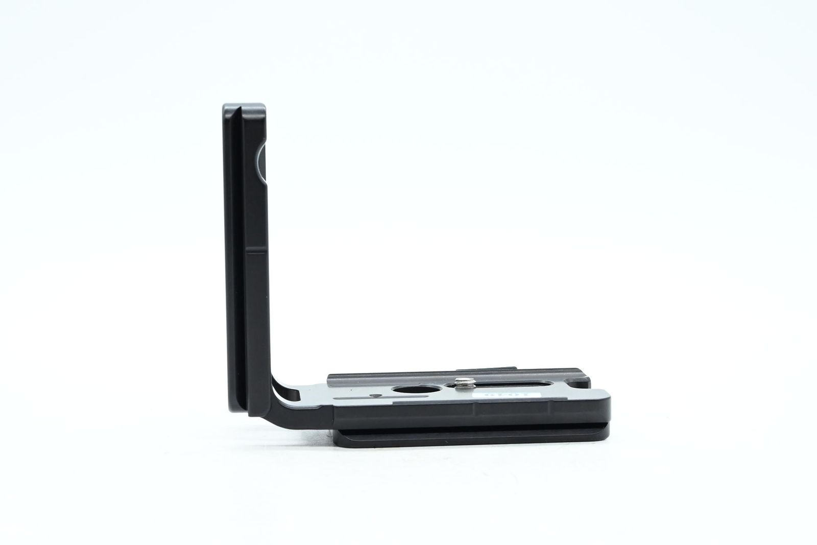 Kirk L-Bracket for Sony a7R V