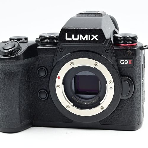 thumbnail-1 for Panasonic Lumix DC-G9 II 25.2MP Mirrorless Camera