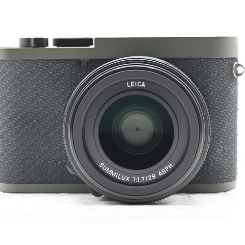 thumbnail-3 for Leica Q2 Reporter Edition Digital Camera 47.3MP w/28mm f1.7