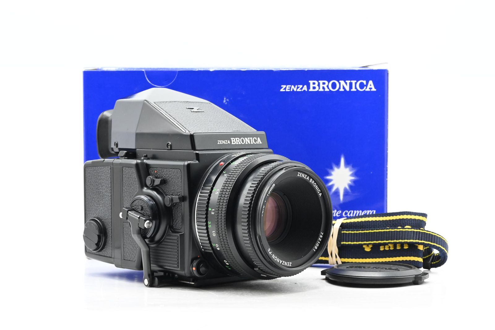 Bronica ETRSi 645 Medium Format Film Camera Kit w/ 75mm Lens + 120 Back