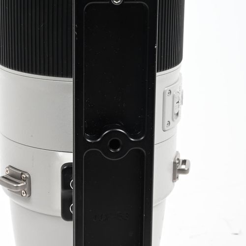 thumbnail-4 for Canon EF 500mm f4 L IS II USM Lens w/RRS Tripod Foot