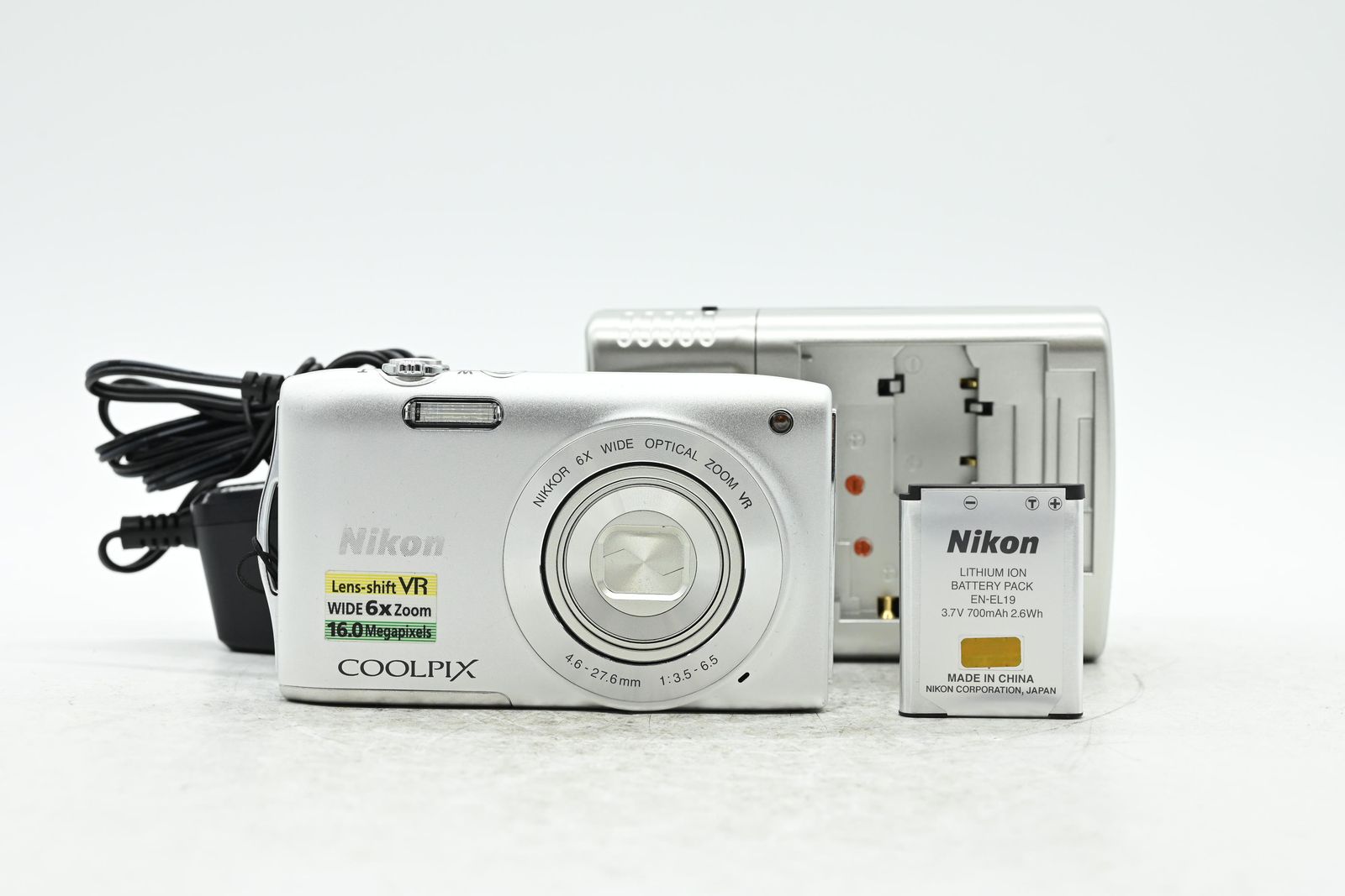 Nikon Coolpix S3300 16MP Digital Camera w/6X Zoom Silver