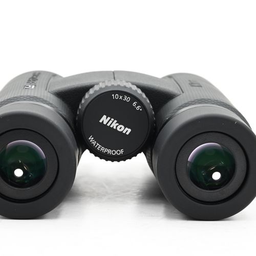 thumbnail-3 for Nikon 10x30 ProStaff P7 Binoculars