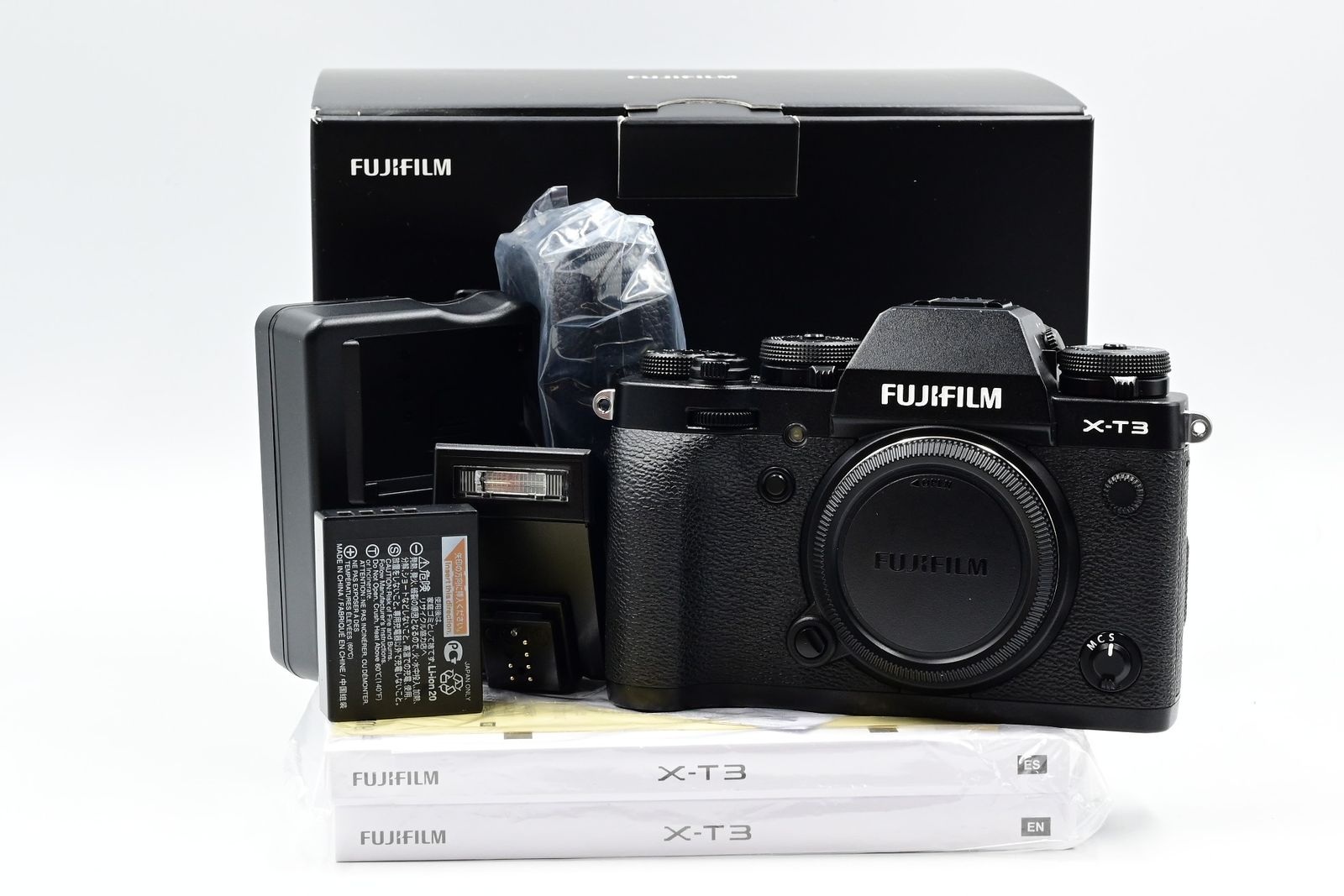 Fujifilm X-T3 Mirrorless 26.1MP Digital Camera Black w/Flash