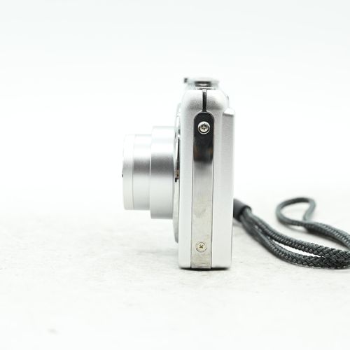 thumbnail-3 for Olympus FE-320 8MP Digital Camera w/3X Zoom FE320 Silver