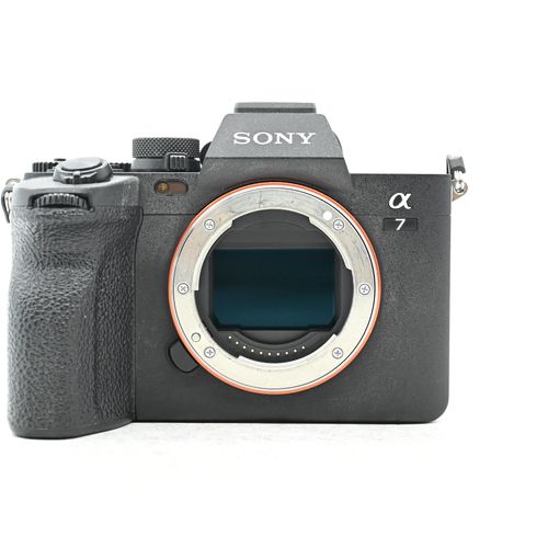 thumbnail-5 for Sony Alpha a7 IV Mirrorless 33MP Digital Camera Body (a7IV)