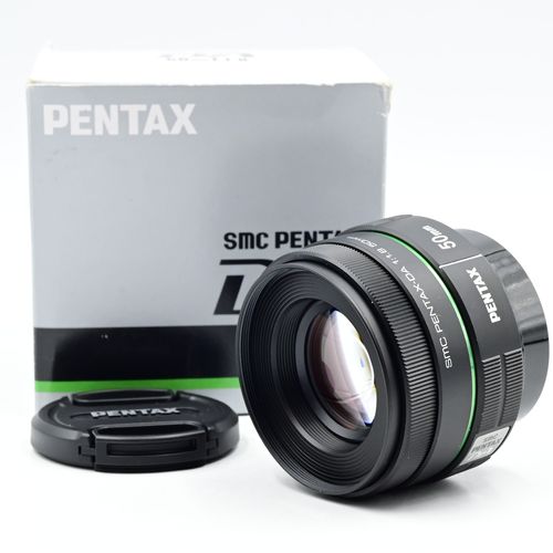 thumbnail-0 for Pentax DA 50mm f1.8 SMC Lens