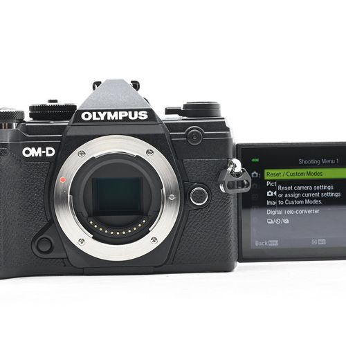 thumbnail-3 for Olympus OM-D E-M5 Mark III Mirrorless 20.4MP Digital Camera Body