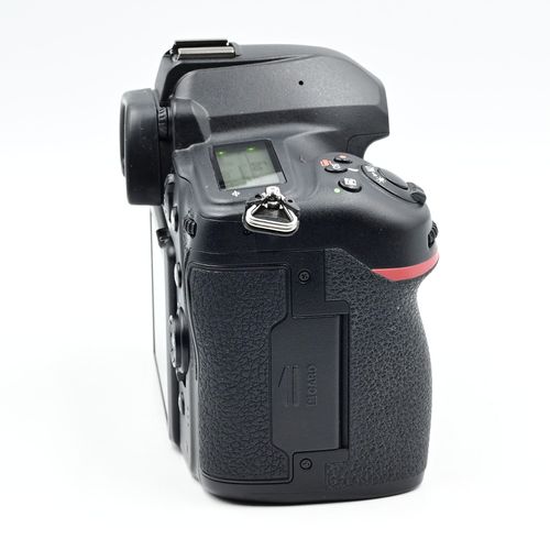 thumbnail-4 for Nikon D780 DSLR 24.5MP FX Full-Frame Camera Body