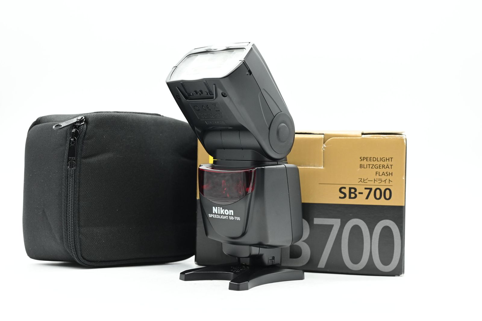 Nikon SB-700 Speedlight Shoe Mount Flash SB700