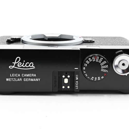 thumbnail-3 for Leica 20230 M11 Type 2416 60MP Digital Rangefinder Camera Body Glossy Black