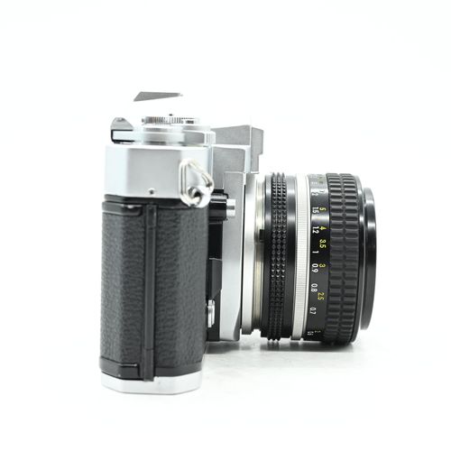 thumbnail-3 for Nikon EL2 SLR Film Camera Body Chrome W/ Nikkor AI 50mm f1.4 Lens