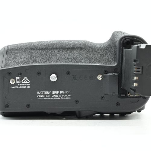 thumbnail-4 for Canon BG-R10 Battery Grip for EOS R5, R6 Mirrorless Camera