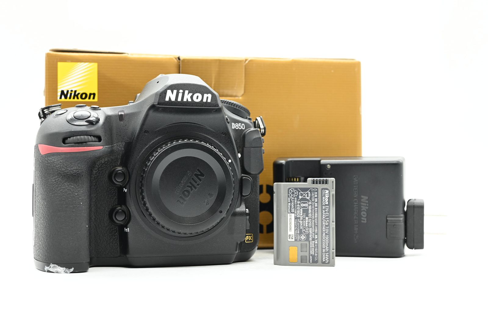 Nikon D850 45.7MP Digital SLR Camera Body