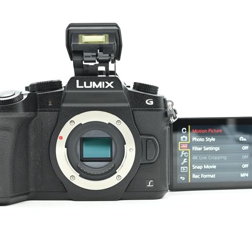 thumbnail-0 for Panasonic Lumix DMC-G85 16mp Mirrorless Micro Four Thirds Digital Camera