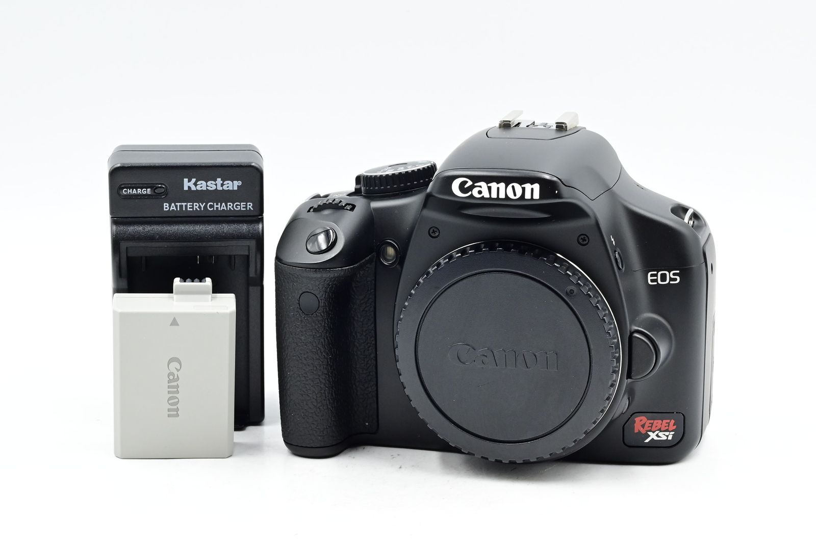 Canon EOS Rebel XSi 12.2MP Digital SLR Camera Body 450D