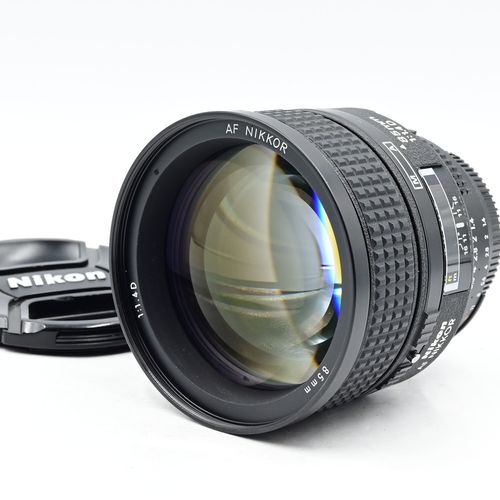 thumbnail-0 for Nikon Nikkor AF 85mm f1.4 D IF Lens