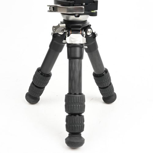 thumbnail-3 for Leofoto Ranger LS-223CEX Carbon Fiber Tripod Legs w/ Leveling Base