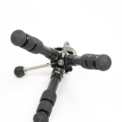 thumbnail-5 for Leofoto Ranger LS-223CEX Carbon Fiber Tripod Legs w/ Leveling Base