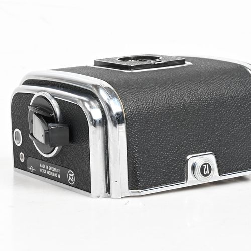 thumbnail-0 for Hasselblad A12 12-Button Roll Film Back Chrome