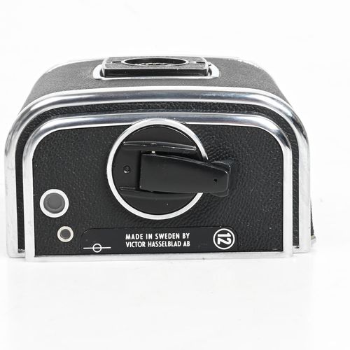 thumbnail-4 for Hasselblad A12 12-Button Roll Film Back Chrome