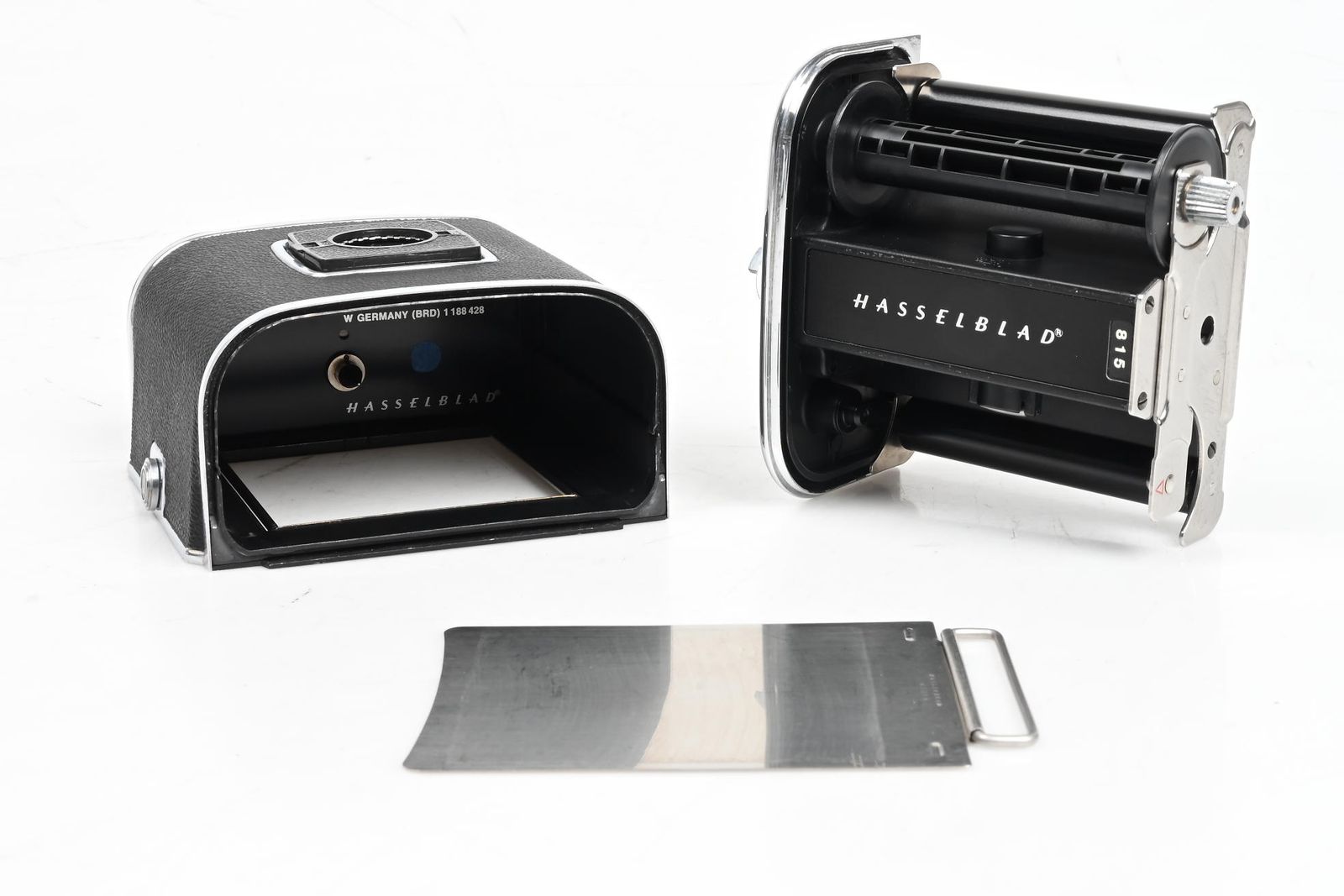 thumbnail-15 for Hasselblad A12 12-Button Roll Film Back Chrome