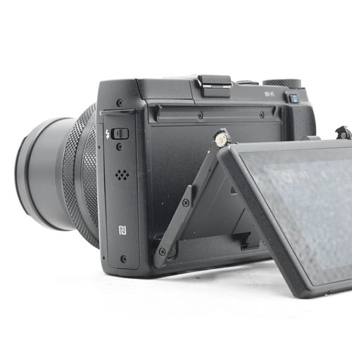thumbnail-14 for Canon PowerShot G1 X Mark II Digital Camera 12.8MP, 5x lens