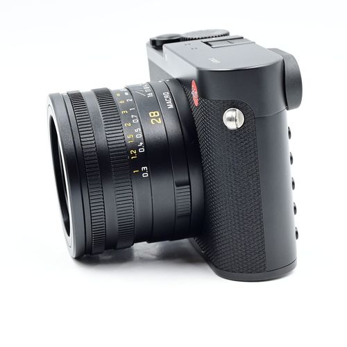 thumbnail-16 for Leica 19000 Q (Typ 116) 24.2MP Compact Digital Camera