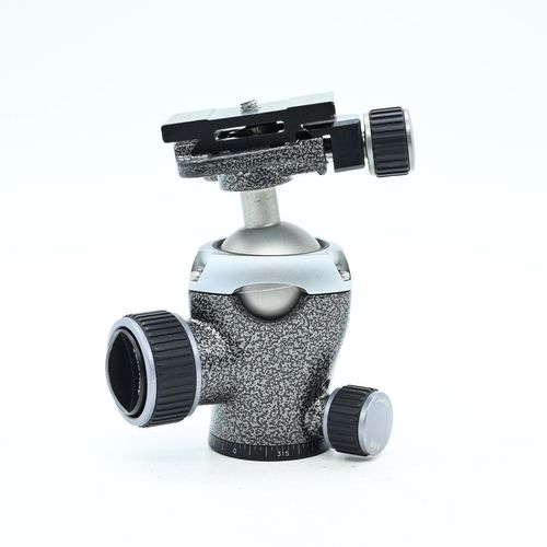 thumbnail-2 for Gitzo GH1382QD Series 1 Center Ball Head Arca-Type Knob QR