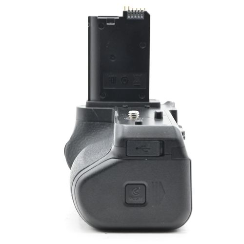 thumbnail-3 for Nikon MB-N11 Power Battery Pack with Vertical Grip Z6II Z7II
