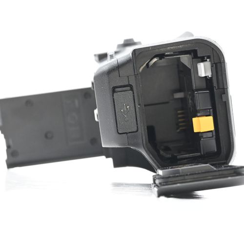 thumbnail-6 for Nikon MB-N11 Power Battery Pack with Vertical Grip Z6II Z7II