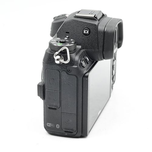 thumbnail-2 for Nikon Z 7II Mirrorless Digital Camera 45.7MP Z7II Z7 II Body
