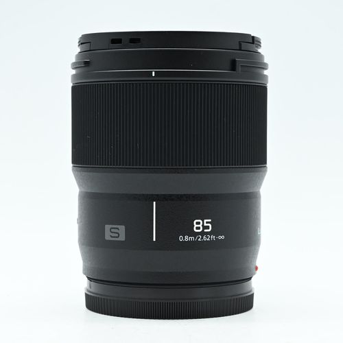 thumbnail-3 for Panasonic Lumix S 85mm f1.8 L-Mount Full-Frame Lens S-S85 S Series Camera
