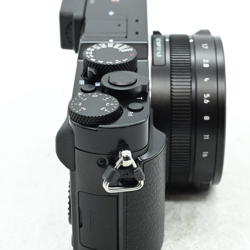 thumbnail-3 for Panasonic Lumix DC-LX100 II 17MP Digital Camera LX100II