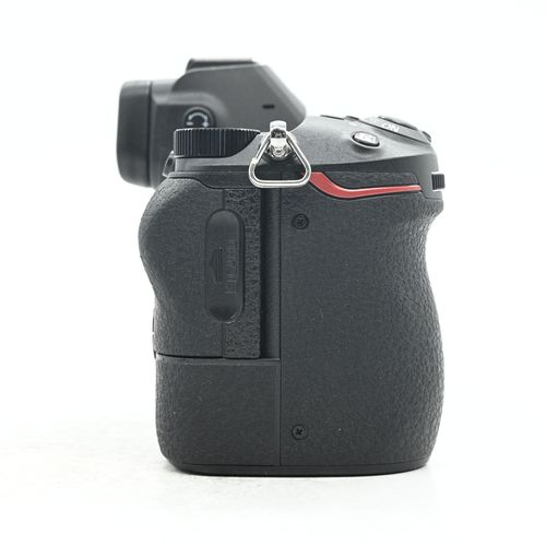 thumbnail-2 for Nikon Z 6 Mirrorless Digital Camera 24.5MP Z6 Body