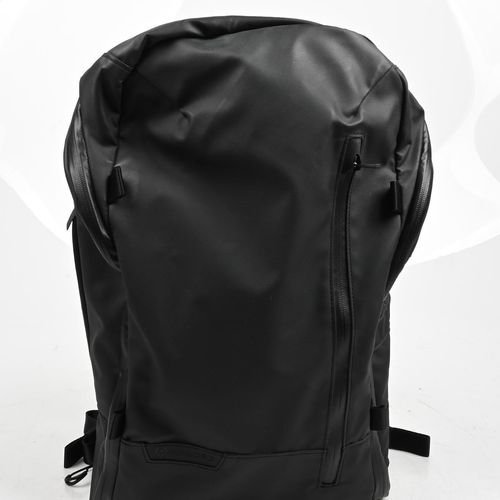 thumbnail-0 for Wandrd Duo Daypack 20L Black Backpack