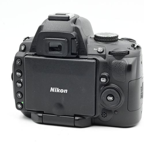 thumbnail-3 for Nikon D5000 12.3MP Digital SLR Camera Body