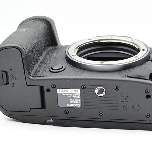 thumbnail-16 for Canon EOS R5 45MP Mirrorless Digital Camera Body
