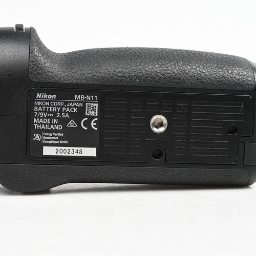 thumbnail-5 for Nikon MB-N11 Power Battery Pack with Vertical Grip Z6II Z7II
