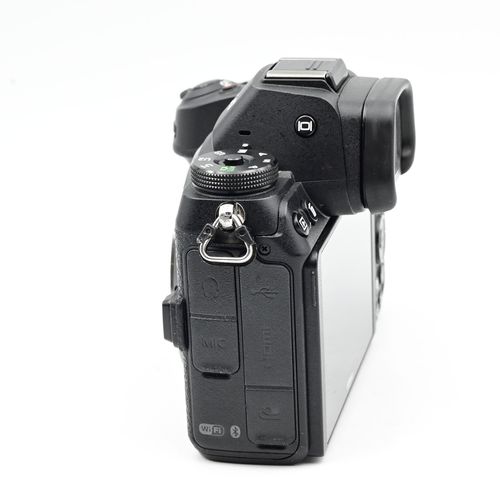 thumbnail-2 for Nikon Z 7 Mirrorless Digital Camera 45.7MP Z7 Body