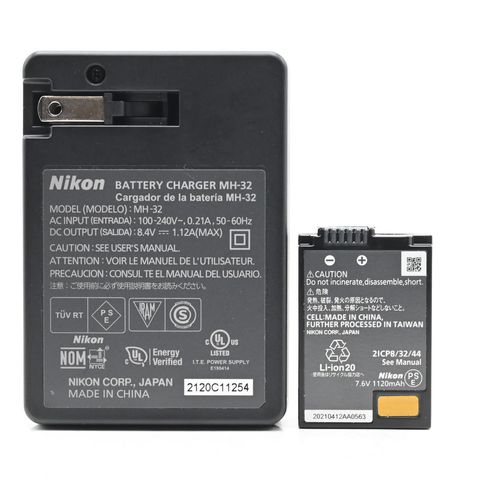 thumbnail-1 for Nikon Z fc Mirrorless Digital Camera 20.9MP Kit w/ 16-50mm VR Zoom Lens
