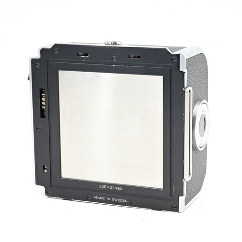 thumbnail-0 for Hasselblad A12 12-Button Roll Film Back Chrome