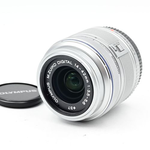 thumbnail-0 for Olympus Digital 14-42mm f3.5-5.6 M.Zuiko II R MSC Lens MFT