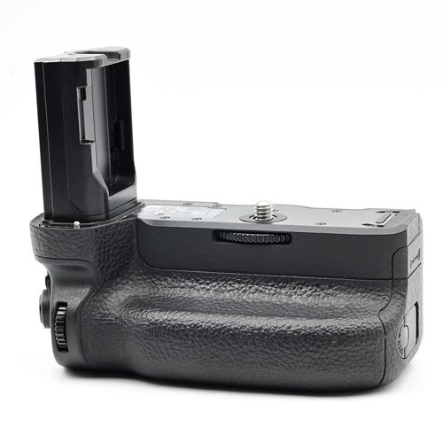 thumbnail-0 for Sony VG-C3EM Vertical Battery Grip for a9, a7RIII, a7III