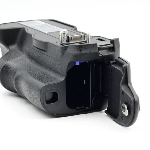 thumbnail-6 for Sony VG-C99AM Vertical Grip for SLT-A99V, A99