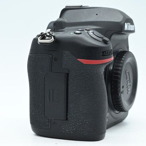 thumbnail-5 for Nikon D780 DSLR 24.5MP FX Full-Frame Camera Body